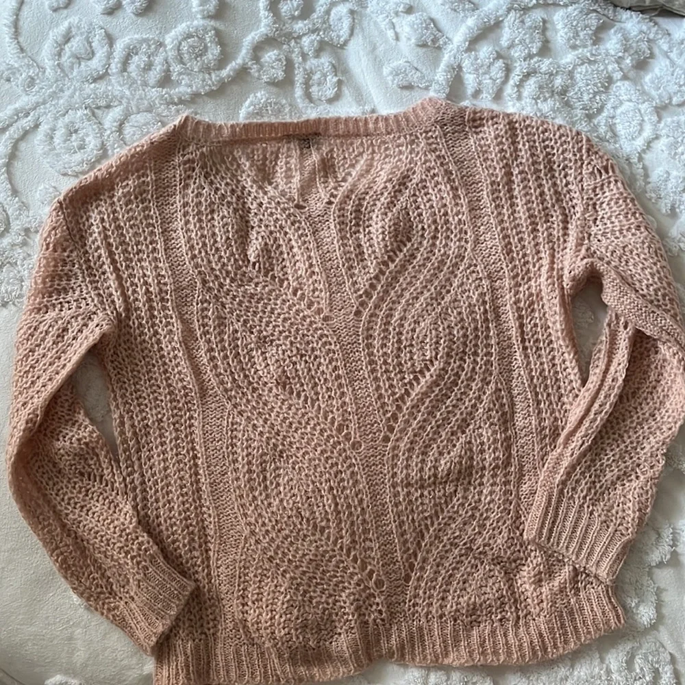 Dynamite Sweater - Picture 3 of 3